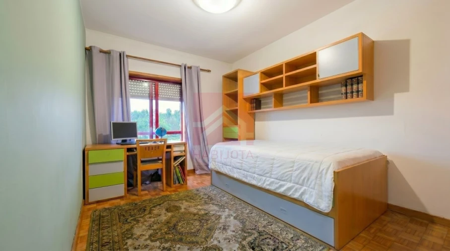Apartamento T2 para Venda em Fânzeres e São Pedro da Cova Foto 5