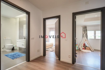 Moradia T3 para Venda em Porto de Mós - São João Baptista e São Pedro