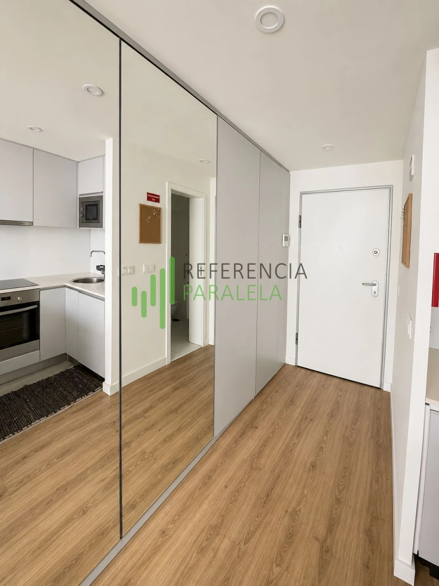 Apartamento T0 para Venda em Cedofeita, Santo Ildefonso, Sé, Miragaia, São Nicolau e Vitória Foto 10