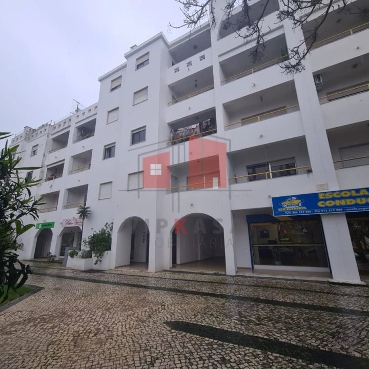 Apartamento T2 para Venda em Quarteira Foto 1