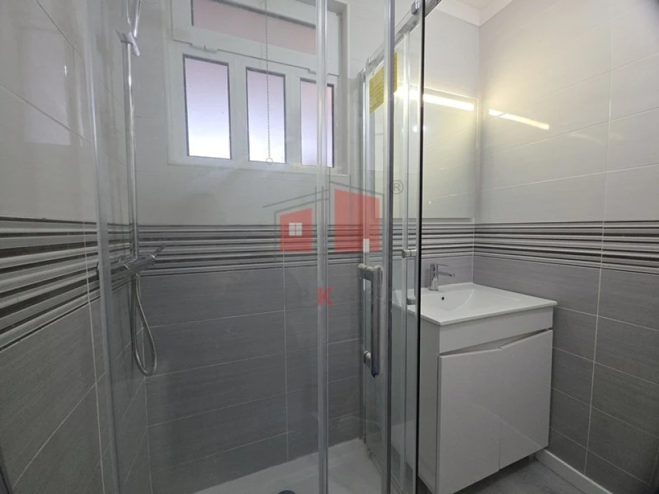 Apartamento T3 para Venda em Laranjeiro e Feijó Foto 10