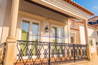 Moradia T7 para Venda em Benavente