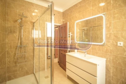 Moradia T7 para Venda em Benavente