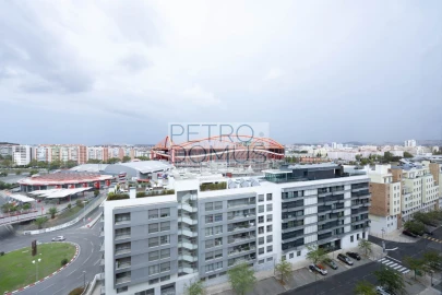 Apartamento T3 para Venda em São Domingos de Benfica