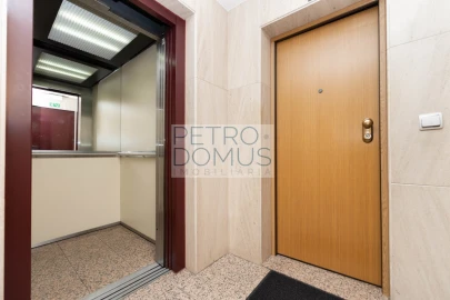 Apartamento T3 para Venda em São Domingos de Benfica