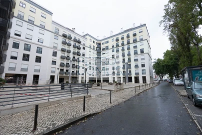 Apartamento T3 para Venda em São Domingos de Benfica