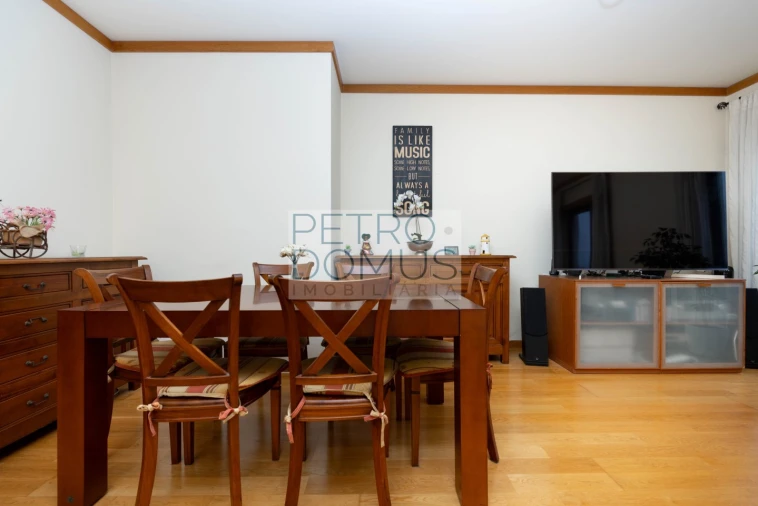 Apartamento T3 para Venda em São Domingos de Benfica Foto 7