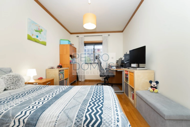 Apartamento T3 para Venda em São Domingos de Benfica Foto 15