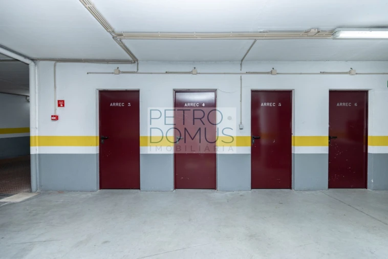 Apartamento T3 para Venda em São Domingos de Benfica Foto 27