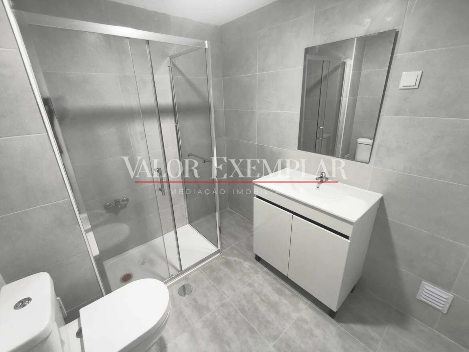 Apartamento T3 para Venda em Moita Foto 13