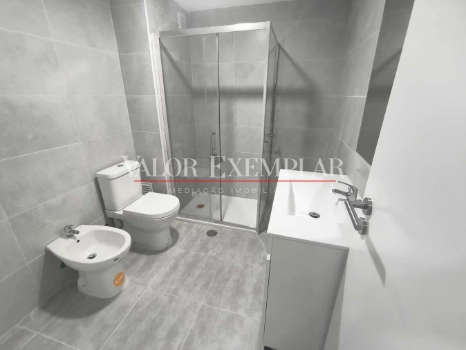 Apartamento T3 para Venda em Moita Foto 14