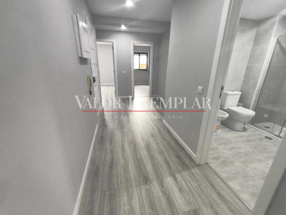 Apartamento T3 para Venda em Moita Foto 11