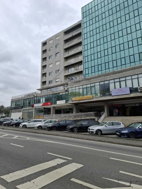 Apartamento T5 para Venda em Amarante (São Gonçalo), Madalena, Cepelos e Gatão