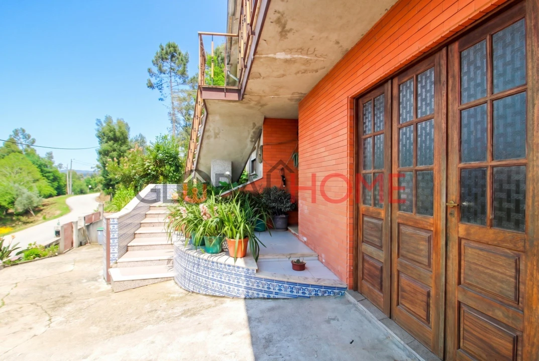 Moradia T4 para Venda em Sandim, Olival, Lever e Crestuma Foto 4