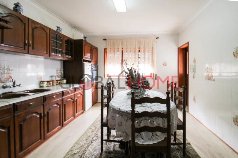 Moradia T4 para Venda em Sandim, Olival, Lever e Crestuma Foto 19