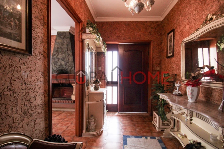 Moradia T4 para Venda em Sandim, Olival, Lever e Crestuma Foto 14