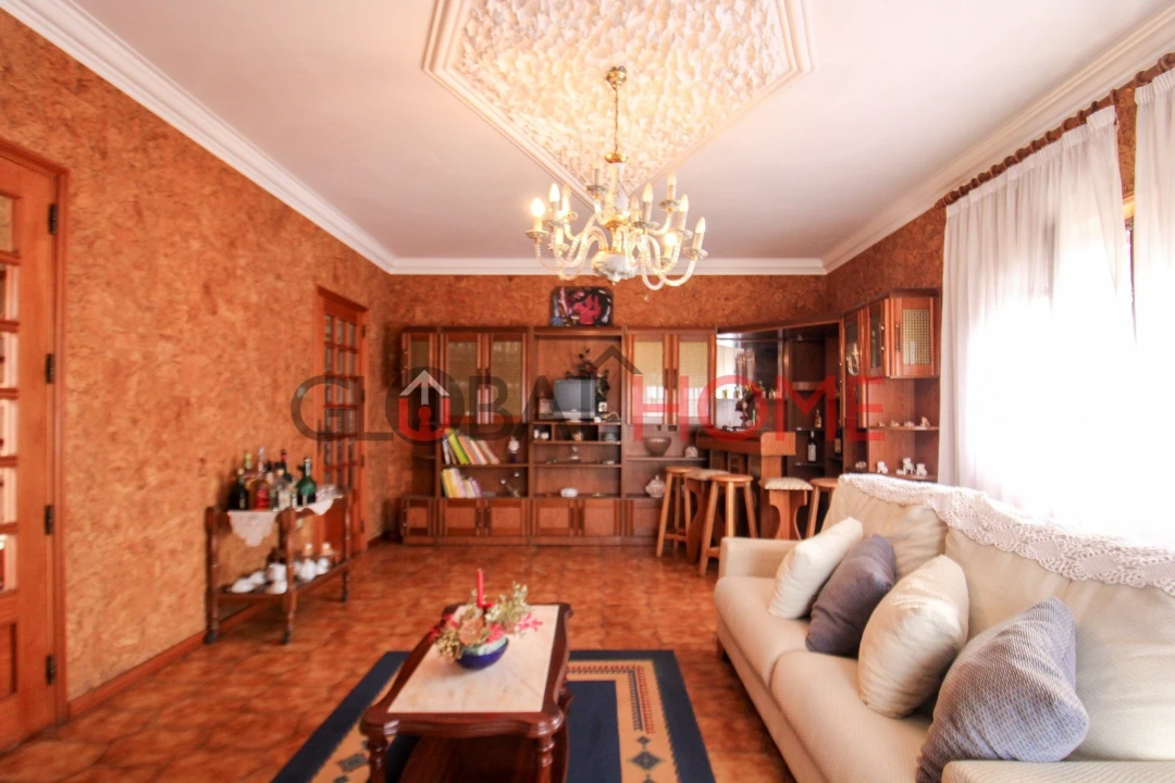 Moradia T4 para Venda em Sandim, Olival, Lever e Crestuma Foto 10