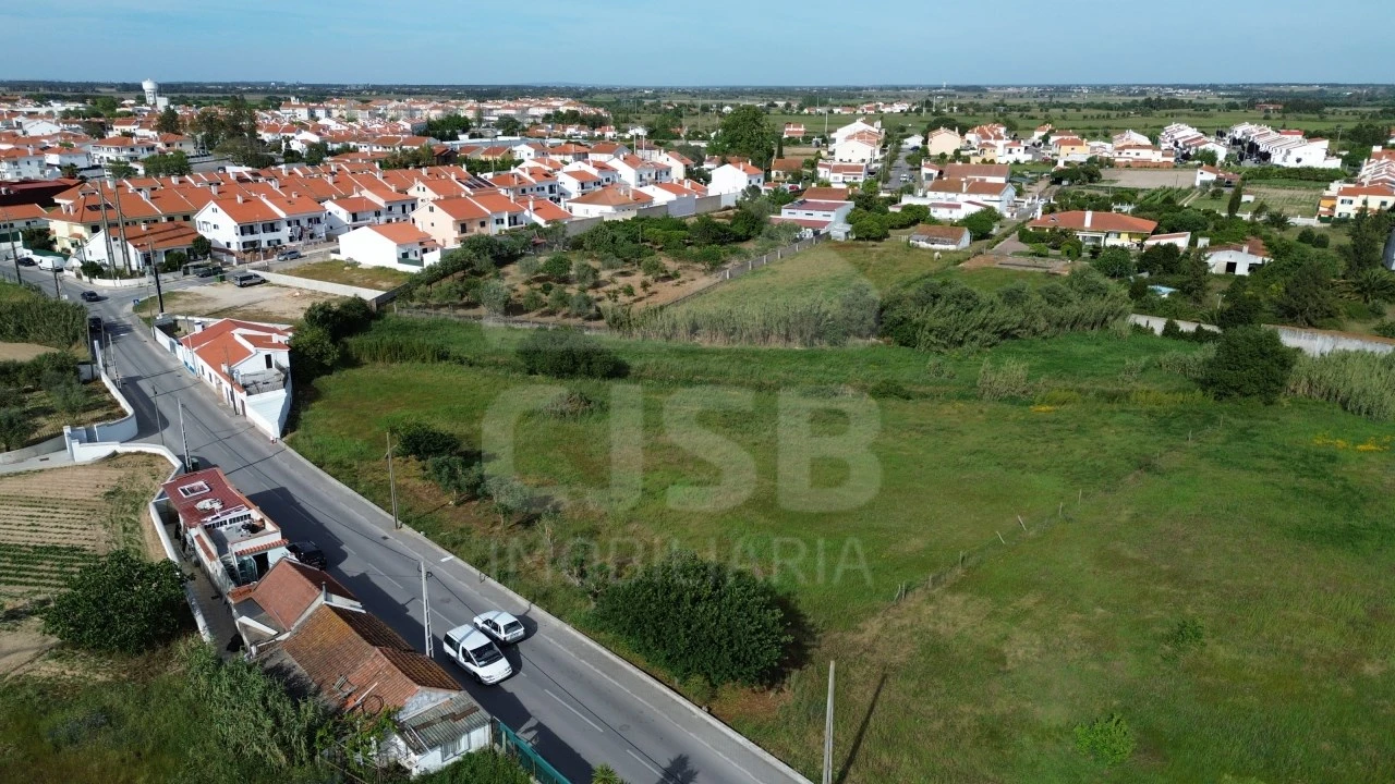 Terreno para Venda em Benavente Foto 1