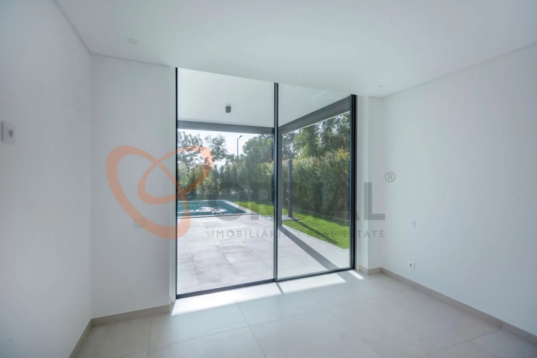 Moradia T4 para Venda em Albufeira e Olhos de Água Foto 21