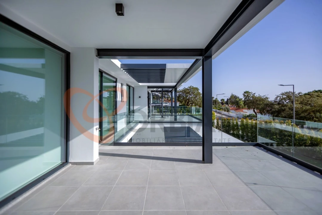 Moradia T4 para Venda em Albufeira e Olhos de Água Foto 31