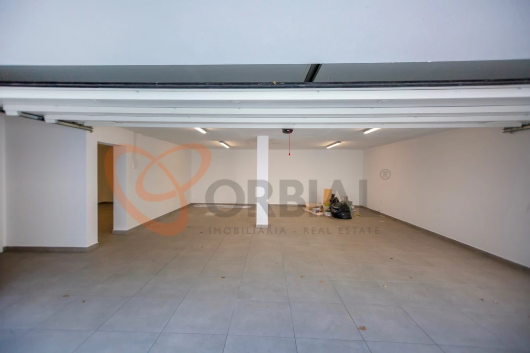 Moradia T4 para Venda em Albufeira e Olhos de Água Foto 52