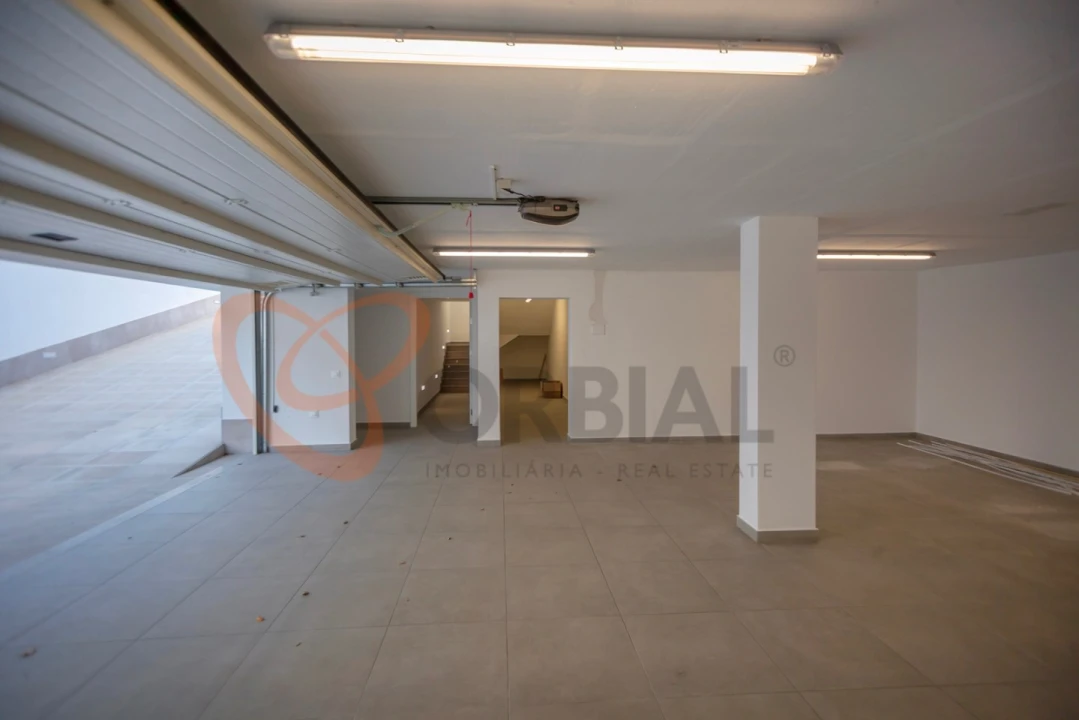 Moradia T4 para Venda em Albufeira e Olhos de Água Foto 51