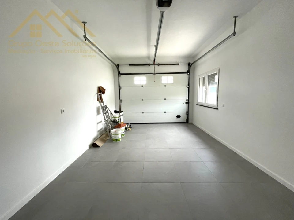 Moradia T6 para Venda em A dos Cunhados e Maceira Foto 14