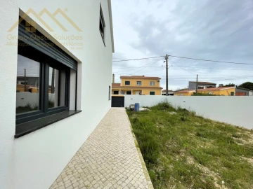 Moradia T6 para Venda em A dos Cunhados e Maceira