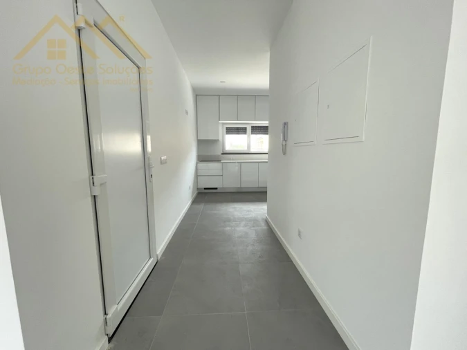 Moradia T6 para Venda em A dos Cunhados e Maceira Foto 3
