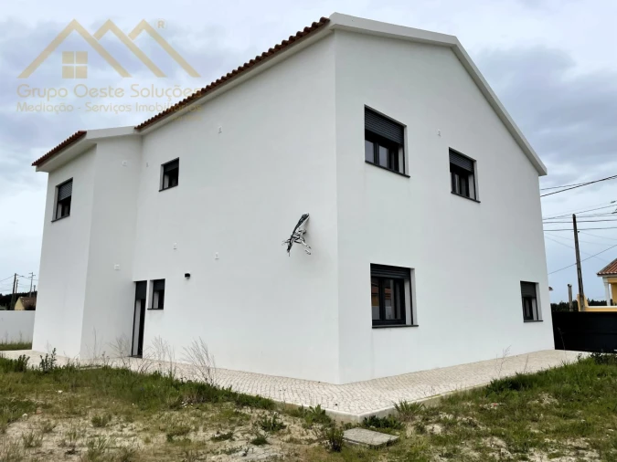 Moradia T6 para Venda em A dos Cunhados e Maceira Foto 36