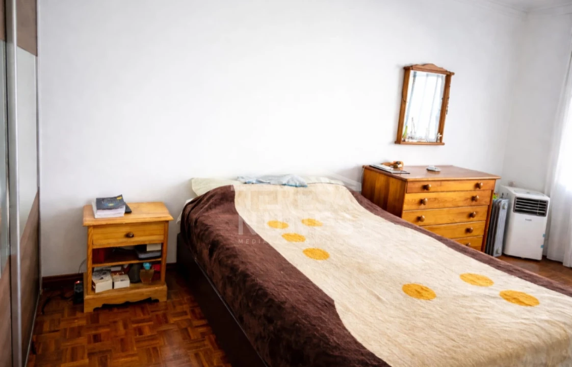 Apartamento T2 para Venda em Charneca de Caparica e Sobreda Foto 8