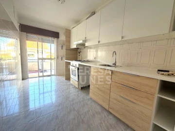 Apartamento T2 para Venda em Quinta do Conde