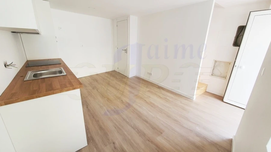 Moradia T1 para Venda em Agualva e Mira-Sintra Foto 4