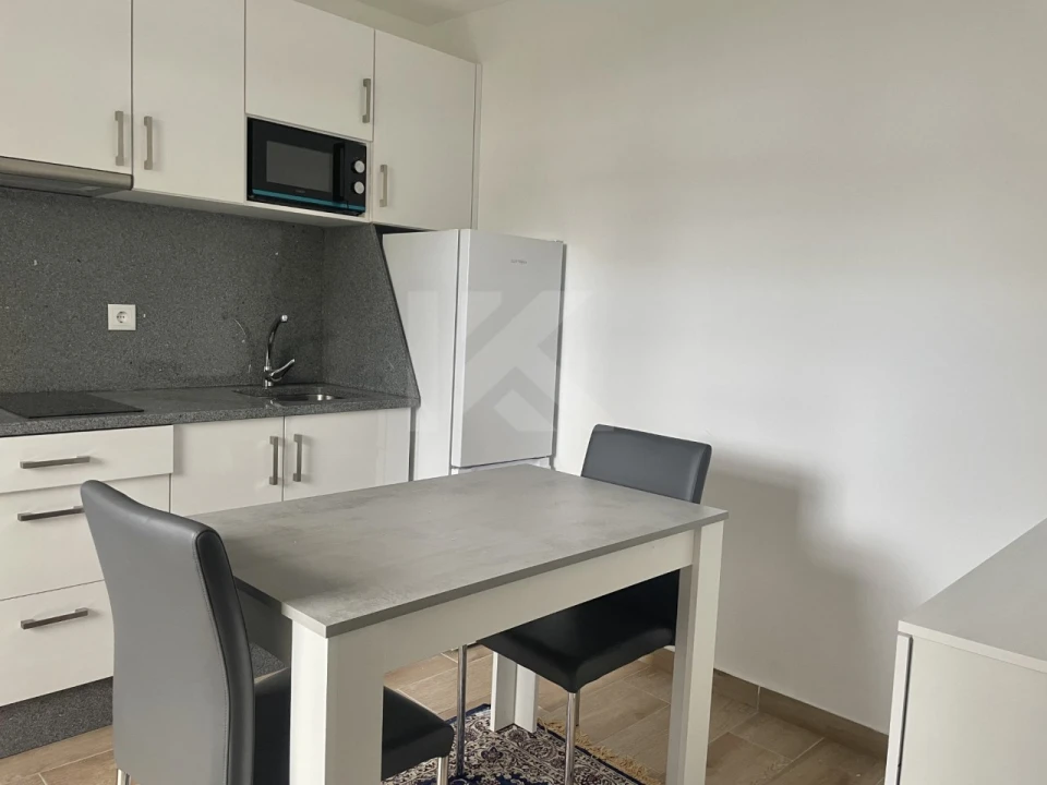 Apartamento T1 para Arrendamento em Funchal (São Pedro) Foto 4