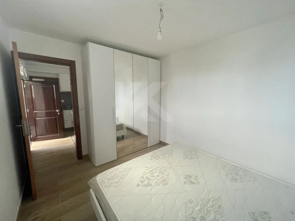 Apartamento T1 para Arrendamento em Funchal (São Pedro) Foto 9