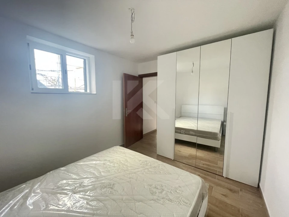 Apartamento T1 para Arrendamento em Funchal (São Pedro) Foto 8