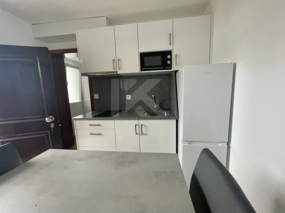 Apartamento T1 para Arrendamento em Funchal (São Pedro) Foto 5