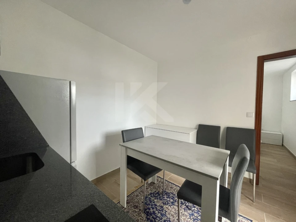 Apartamento T1 para Arrendamento em Funchal (São Pedro) Foto 2