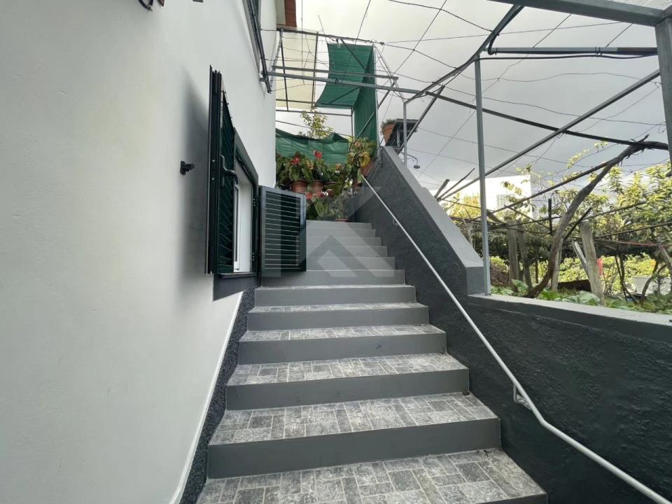 Apartamento T1 para Arrendamento em Funchal (São Pedro) Foto 12