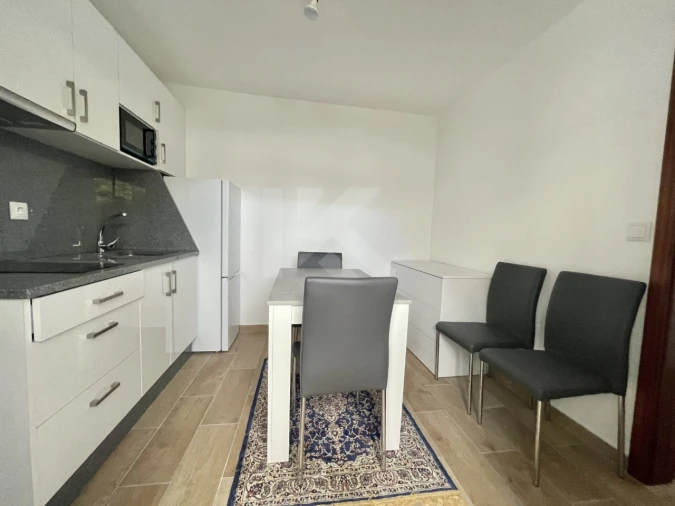 Apartamento T1 para Arrendamento em Funchal (São Pedro) Foto 3