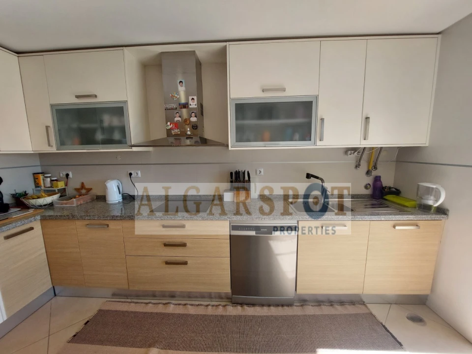 Apartamento T3 para Venda em Quarteira Foto 14
