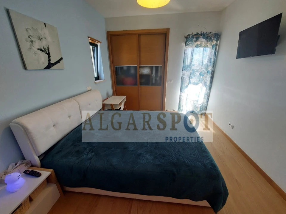Apartamento T3 para Venda em Quarteira Foto 20