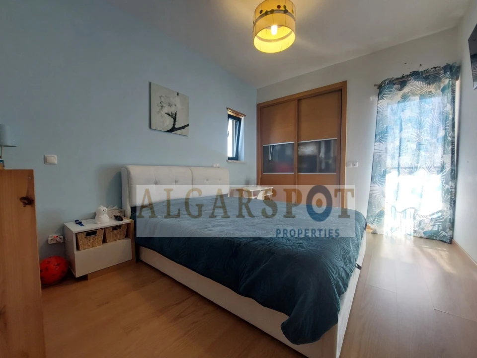 Apartamento T3 para Venda em Quarteira Foto 18