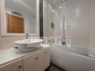 Apartamento T3 para Venda em Quarteira