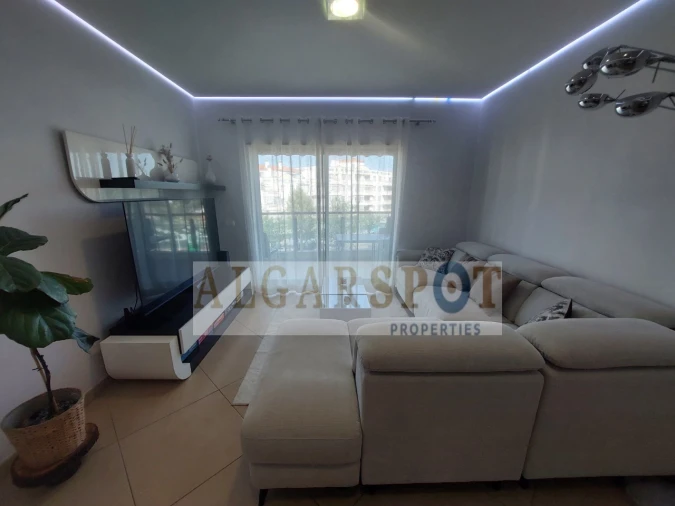 Apartamento T3 para Venda em Quarteira Foto 9