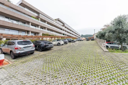 Apartamento T2 para Arrendamento em Caldas de Vizela (São Miguel e São João)