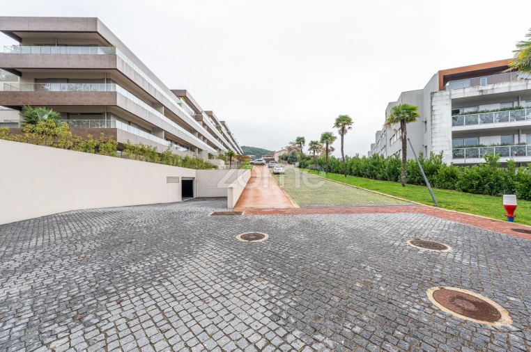 Apartamento T2 para Arrendamento em Caldas de Vizela (São Miguel e São João) Foto 5
