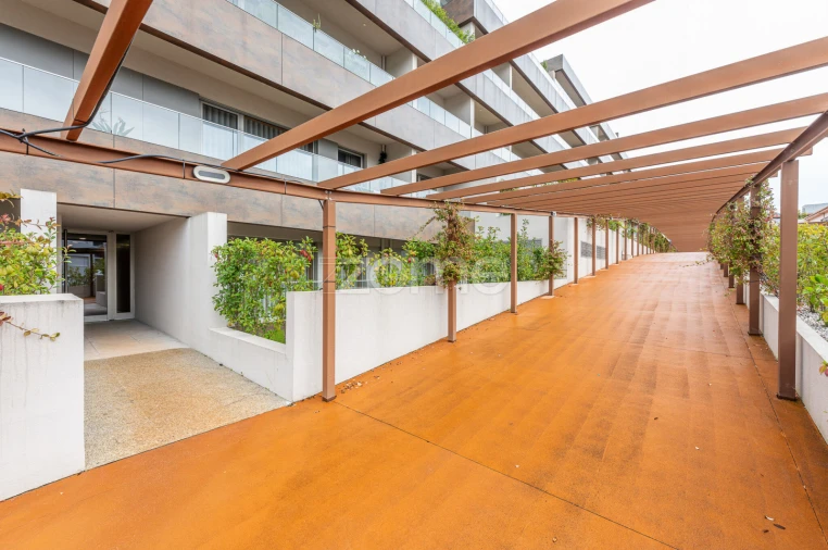 Apartamento T2 para Arrendamento em Caldas de Vizela (São Miguel e São João) Foto 7