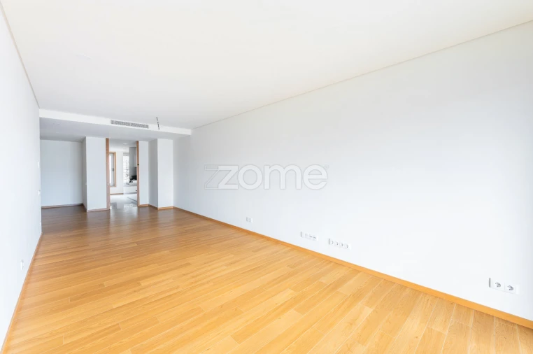 Apartamento T2 para Arrendamento em Caldas de Vizela (São Miguel e São João) Foto 20