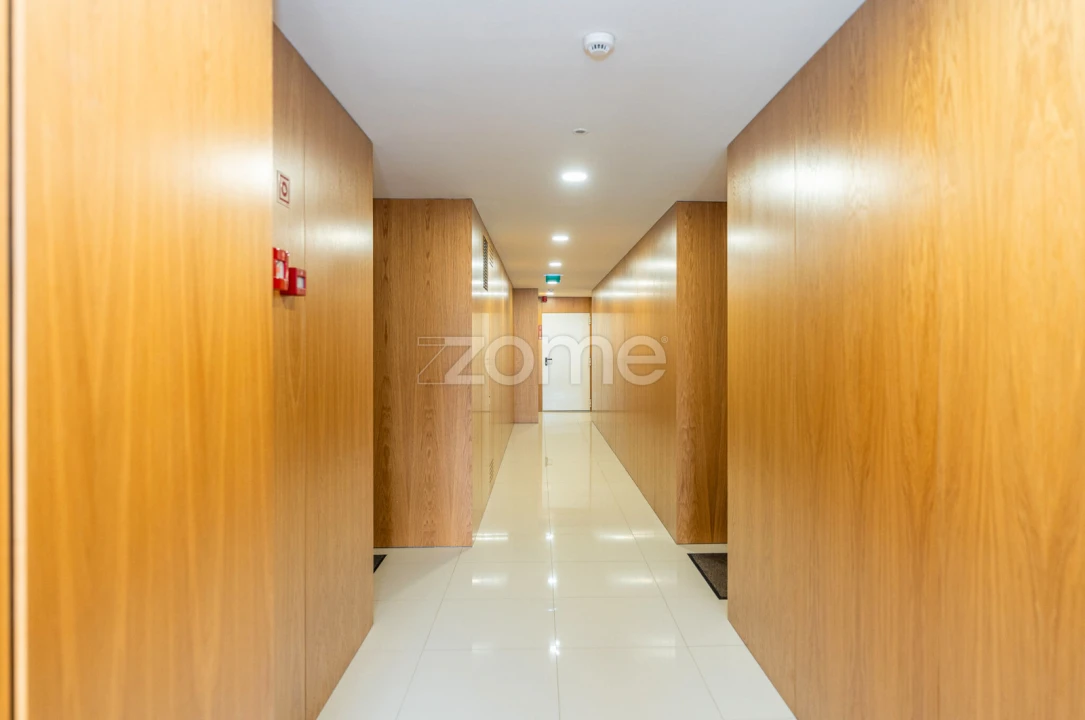 Apartamento T2 para Arrendamento em Caldas de Vizela (São Miguel e São João) Foto 8